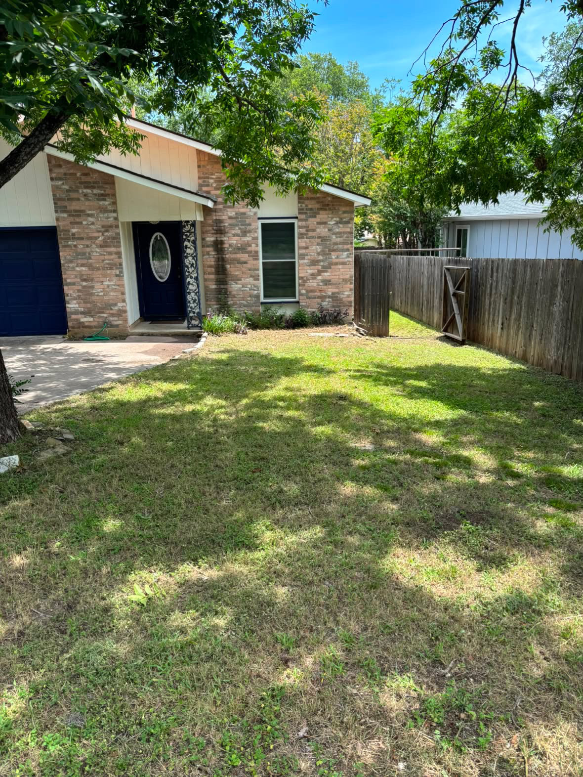 Front yard mowing and trim